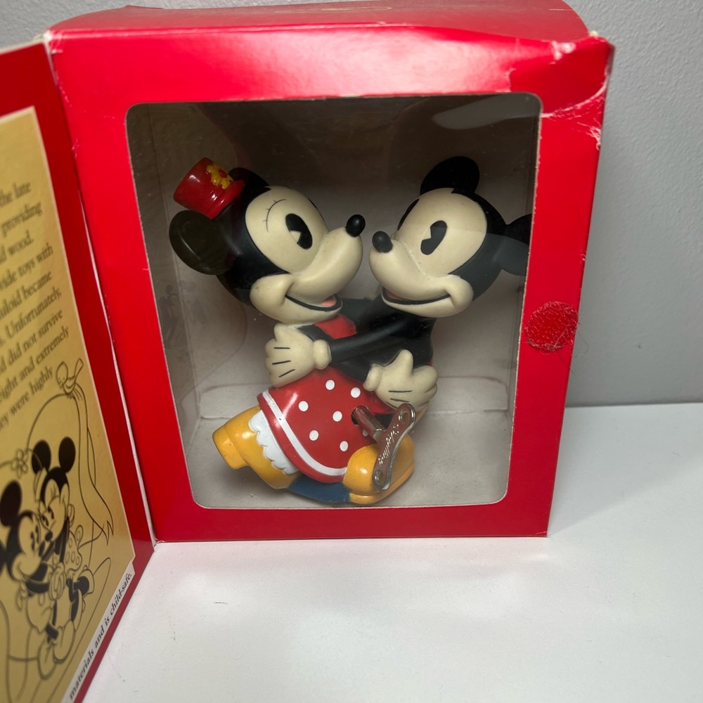 DANCING MICKEY MINNIE MOUSE WIND UP TOY/ Walt Disney /Schylling retro figure